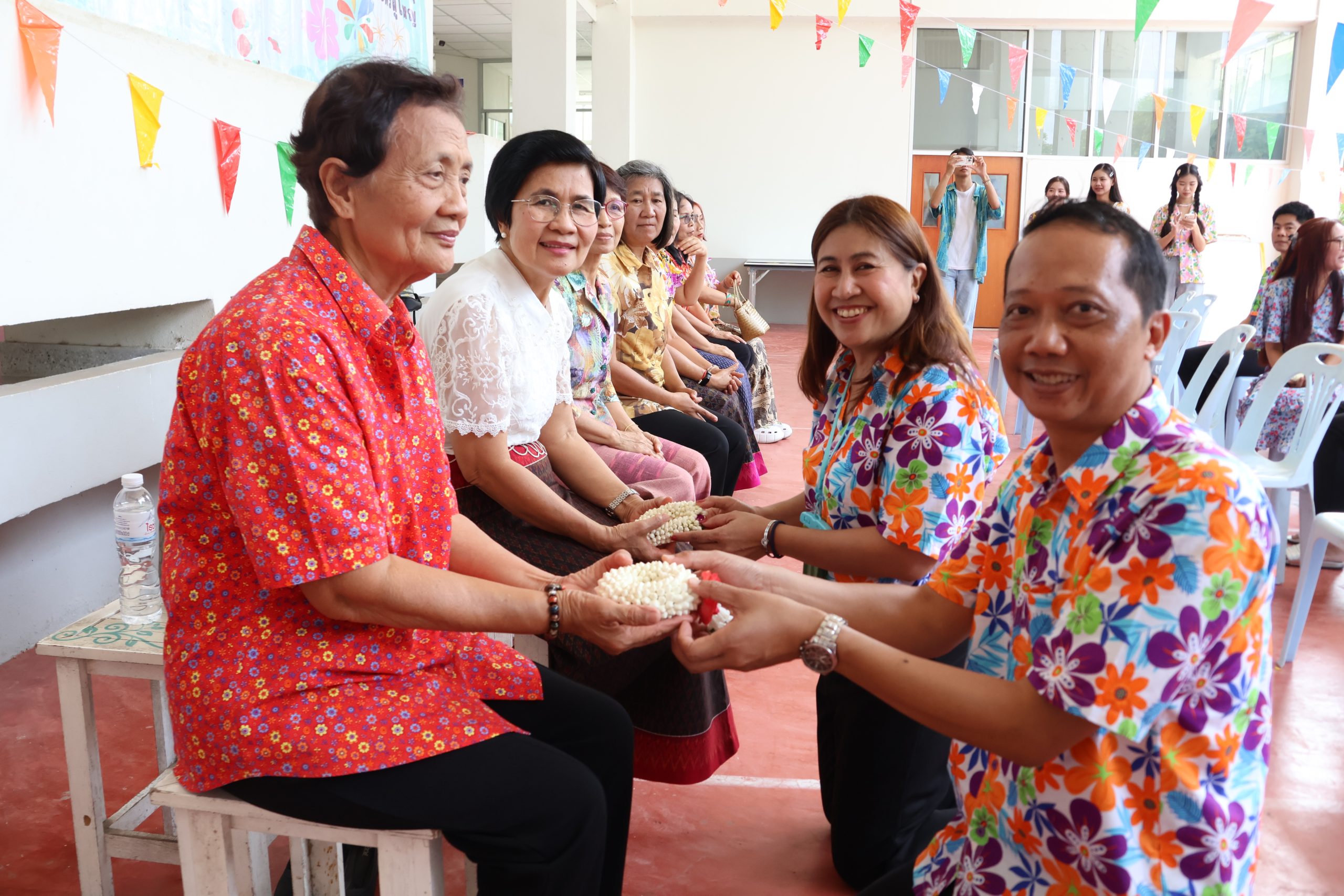 กิจกรรมสงกรานต์ สุขใจ วิทยาลัยพยาบาลศรีมหาสารคาม