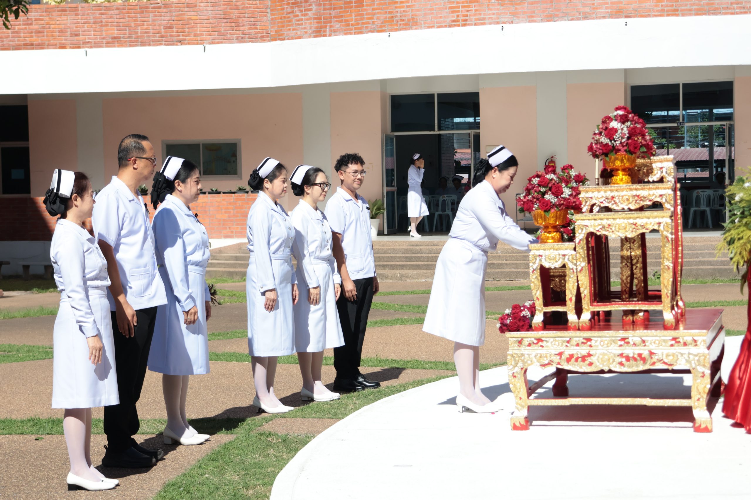 วิทยาลัยพยาบาลศรีมหาสารคาม คณะพยาบาลศาสตร์ สถาบันพระบรมชราชชนก ร่วมงานวันพยาบาลแห่งชาติ ประจำปี 2569 พร้อมรับรางวัลเชิดชูเกียรติบุคลากรทางการพยาบาล วันที่ 21 ตุลาคม 2569